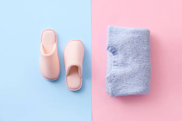 Pair Soft Slippers Clothes Color Background — Stock Photo, Image