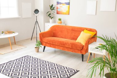 Modern oturma odası rahat kanepe ile iç