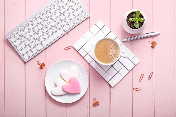 Composición Plana Con Taza Café Sobre Fondo Madera — Foto de Stock