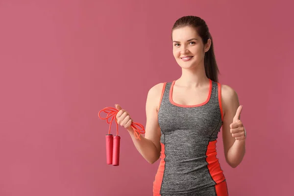 Desportivo Jovem Mulher Mostrando Gesto Polegar Para Cima Fundo Cor — Fotografia de Stock