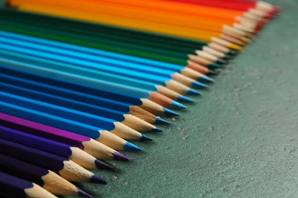 Satz Bleistifte Auf Farbigem Hintergrund — Stockfoto