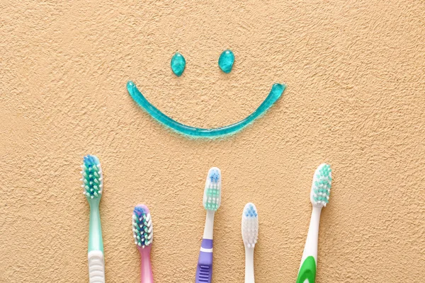 Toothbrushes Smile Made Paste Color Background — Stock Photo, Image