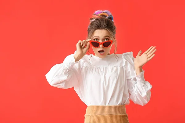 Surprised Young Woman Unusual Hair Color Background — Stock Photo, Image