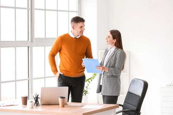 Young Business People Working Office — Stock Photo, Image