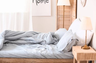 Işıl ışıl modern yatak odası