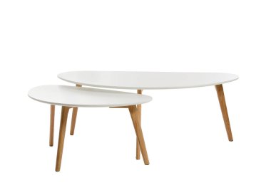 Beyaz arkaplandaki tabloları şıklaştır