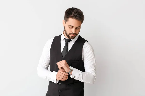 Hombre Joven Ropa Formal Sobre Fondo Claro —  Fotos de Stock