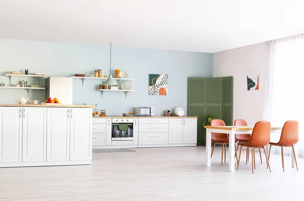 Elegante Interior Cocina Moderna Con Mesa Comedor — Foto de Stock