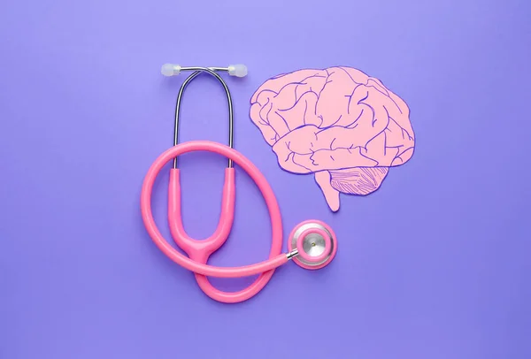 Papierhirn Und Stethoskop Auf Farbigem Hintergrund Konzept Der Demenz — Stockfoto