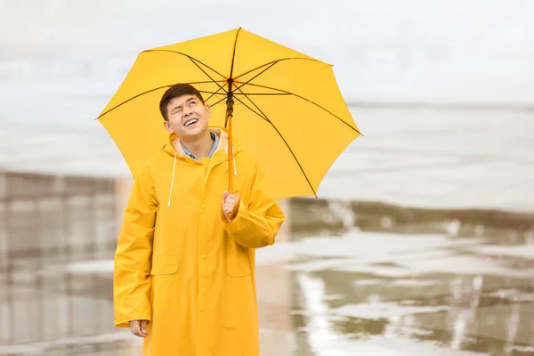 Young Asian Man Raincoat Umbrella City Street — Stock Photo, Image