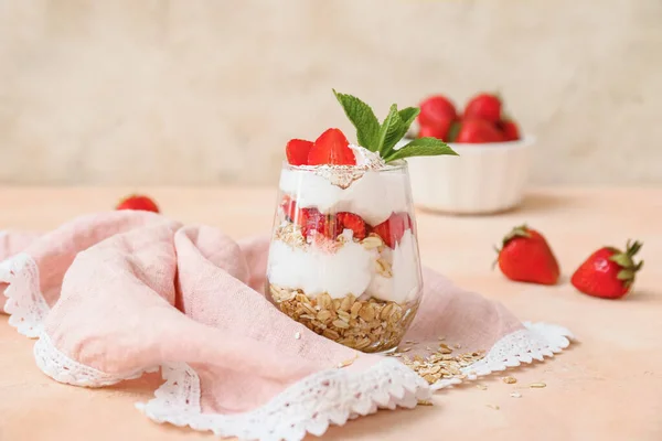 Tasty Strawberry Dessert Glass Table — Stock Photo, Image