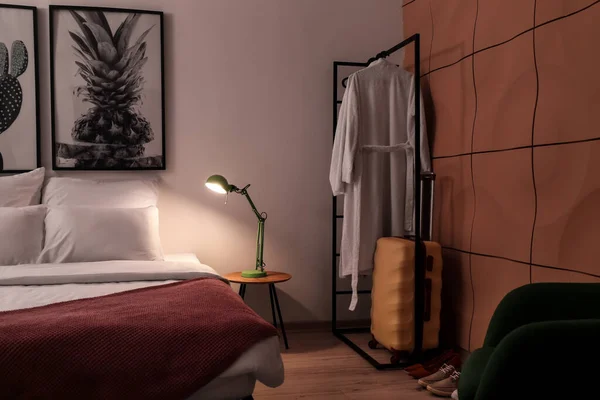 Interieur Moderner Hotelzimmer Abend — Stockfoto