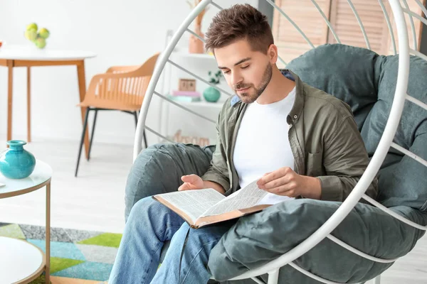 Young Man Reading Bible Home — Stock Photo, Image