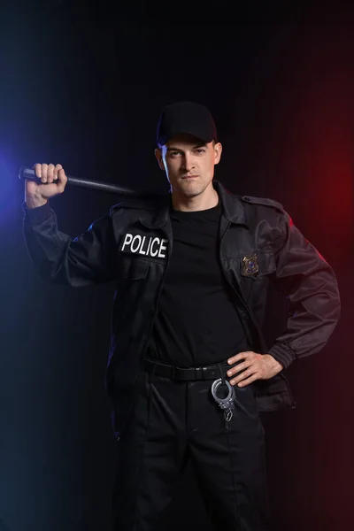 Aggressive Police Officer Dark Background — Stock Photo, Image