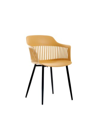 Beyaz arkaplanda şık bir sandalye