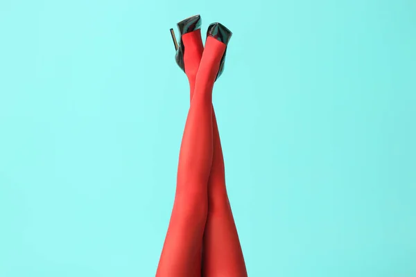 Külotlu Çorap Giymiş Güzel Bir Kadın — Stok fotoğraf