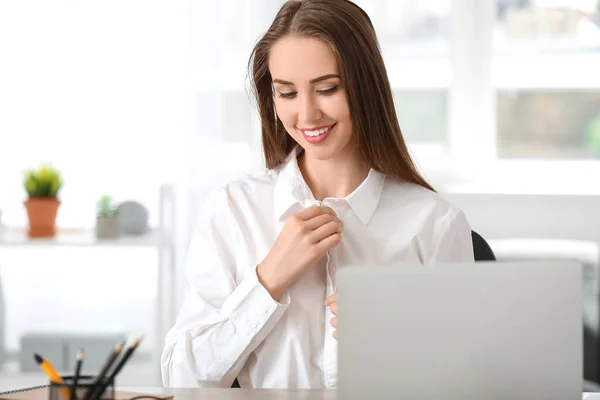 Beautiful Businesswoman Wearing Modern Shirt Office — Stock Photo, Image