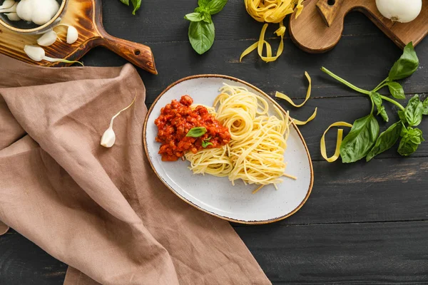 Plate Tasty Pasta Bolognese Table — ストック写真