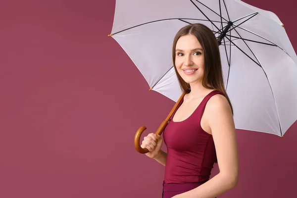 Hermosa Mujer Con Paraguas Fondo Color — Foto de Stock