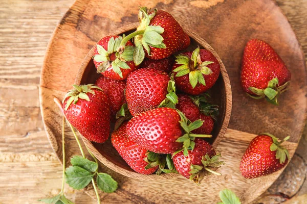 Bowl Fresh Ripe Strawberry Wooden Background — Stock Photo, Image