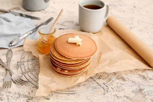 Tasty Pancakes Butter Honey Coffee Table — Stock Photo, Image