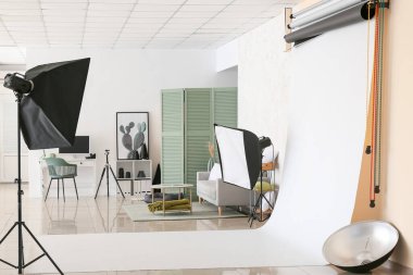 Modern Ekipmanlı Fotoğraf Stüdyosunun İçi