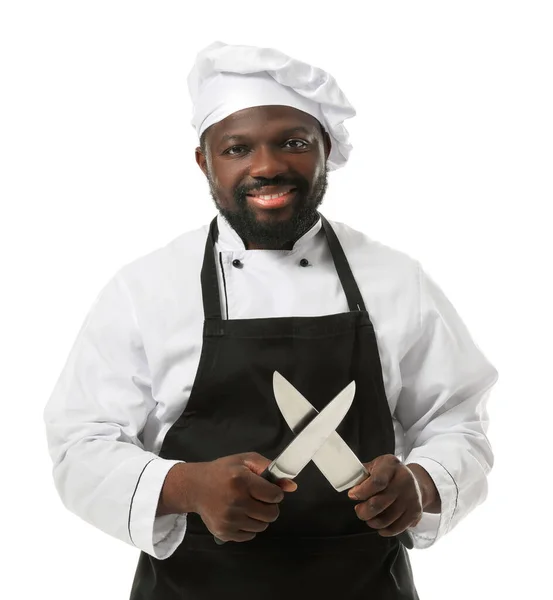 Chef Afroamericano Masculino Con Cuchillos Sobre Fondo Blanco — Foto de Stock