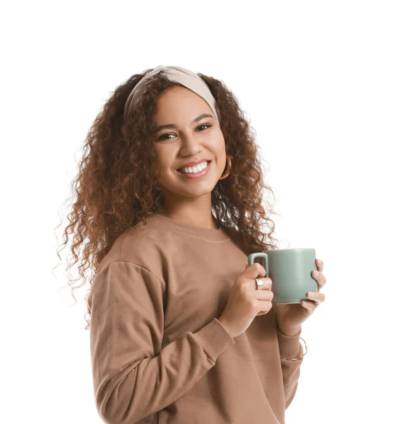 Mooie Jonge Afro Amerikaanse Vrouw Met Hete Thee Witte Achtergrond — Stockfoto