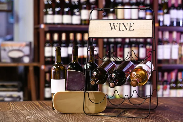 Holder Bottles Wine Cheese Table Store — Stock Photo, Image