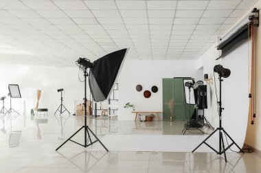 Modern Ekipmanlı Fotoğraf Stüdyosunun İçi