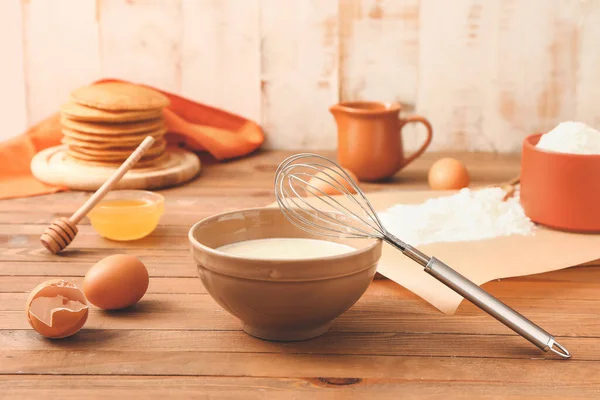 Pâte Fraîche Pour Crêpes Sur Table — Photo