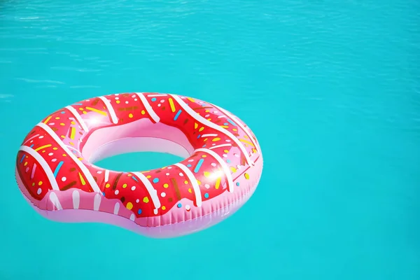 Inflatable Ring Swimming Pool — Stock Photo, Image