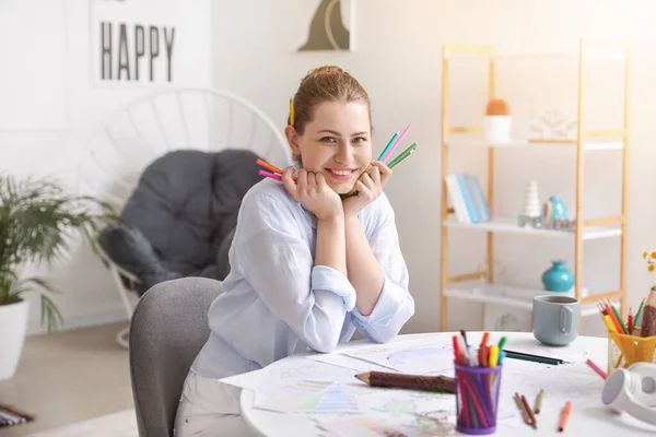 Young Woman Coloring Picture Home — Stock Photo, Image