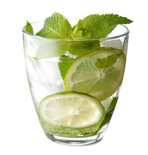 Glas Färsk Mojito Vit Bakgrund — Stockfoto