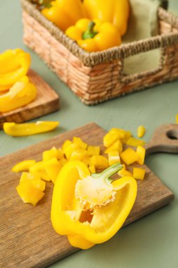 Masada sarı dolma biberli kompozisyon