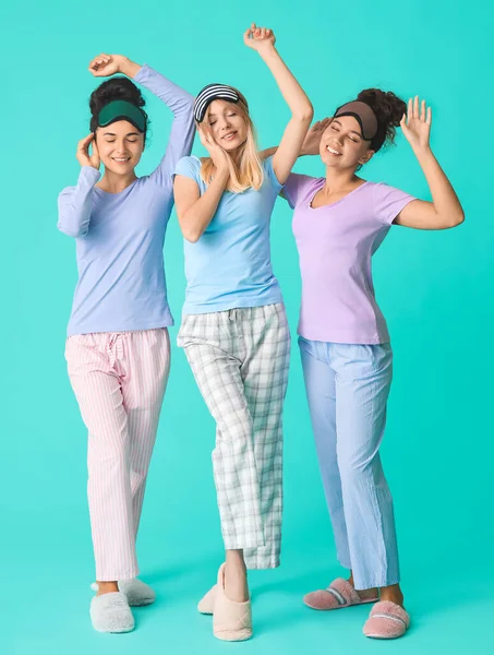 Beautiful Young Women Pajamas Sleep Masks Color Background — Stock Photo, Image