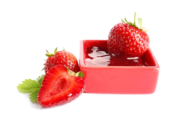 Bol Confiture Fraises Savoureuse Sur Fond Blanc — Photo