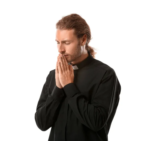 Beyaz Arka Planda Dua Eden Rahip — Stok fotoğraf