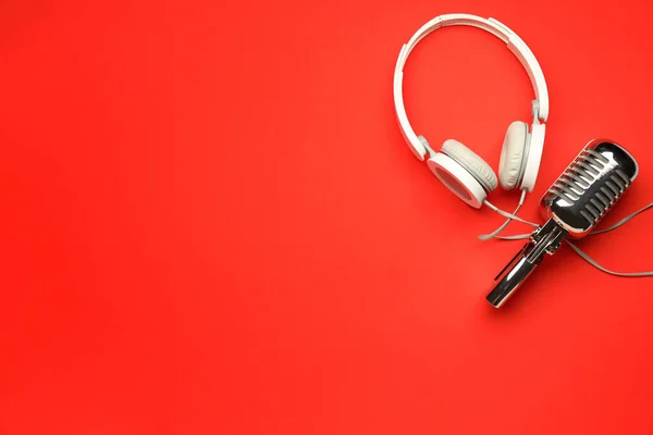 Headphones Microphone Color Background — Stock Photo, Image