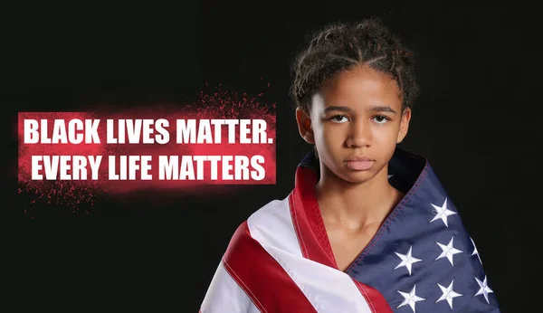 Menina Afro Americana Triste Com Bandeira Dos Eua Fundo Escuro — Fotografia de Stock