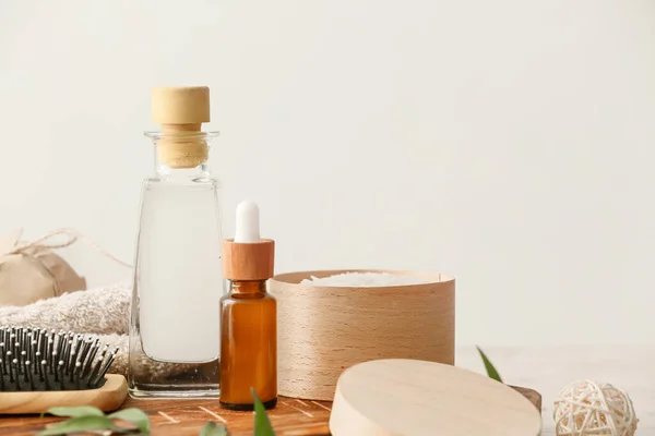 Gezond Rijstwater Met Cosmetische Benodigdheden Tafel — Stockfoto