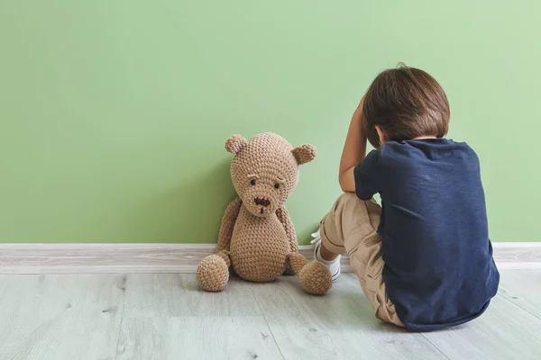 Sad Little Boy Autistic Disorder Color Wall — Stock Photo, Image