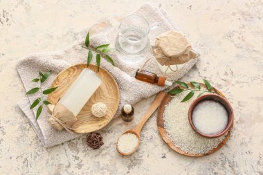 Açık arkaplanda sağlıklı pirinç suyu