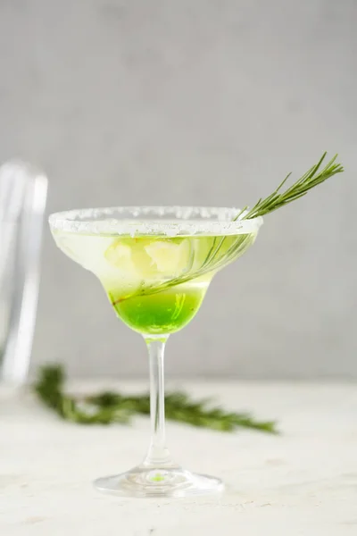 Glas Lekkere Martini Cocktail Tafel — Stockfoto