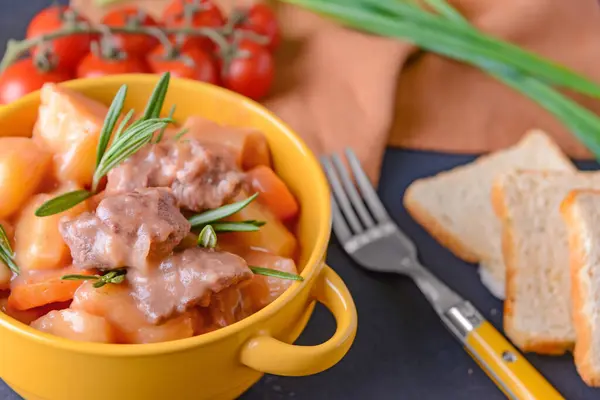 Pot Tasty Beef Stew Table — Stock Photo, Image