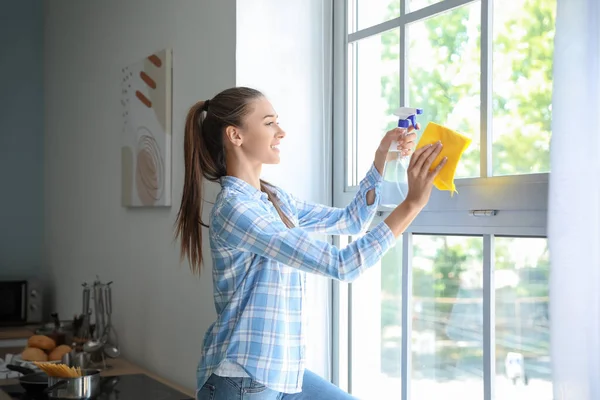Beautiful Young Woman Cleaning Window Home — Stock Photo, Image
