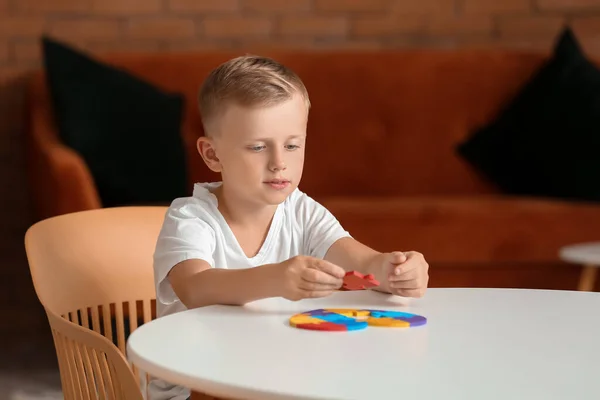 Little Boy Autistic Disorder Doing Puzzle Home — Stock Photo, Image