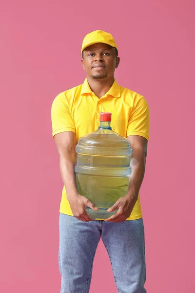 African American Delivery Man Bottle Water Color Background — Stock Photo, Image