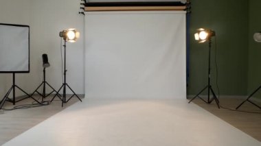 Modern Ekipmanlı Fotoğraf Stüdyosunun İçi