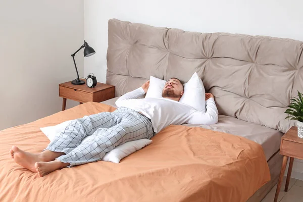 Young Man Sleeping Bed Home — Stock Photo, Image